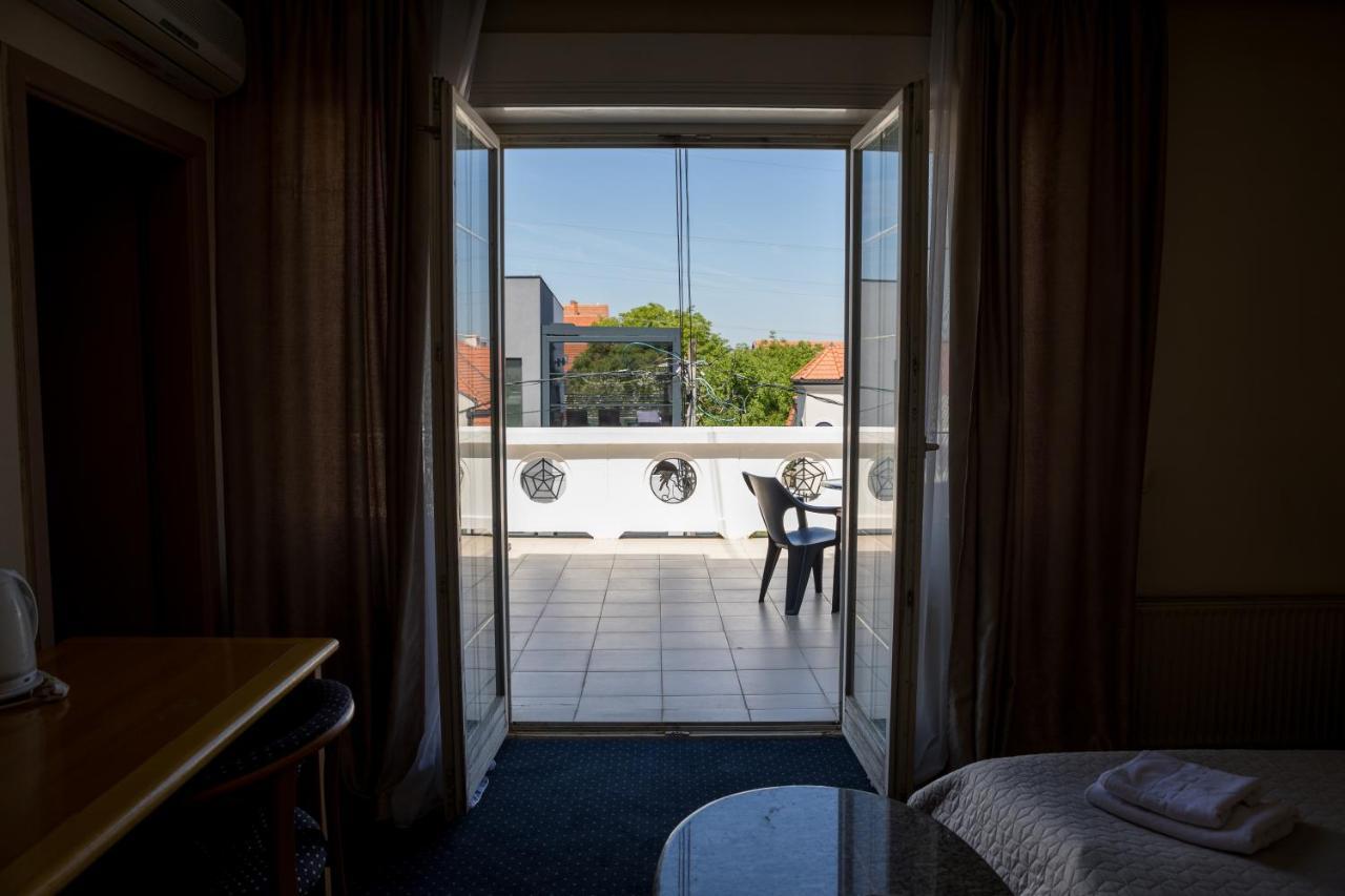 Garni Hotel Panorama Lux Ni 외부 사진