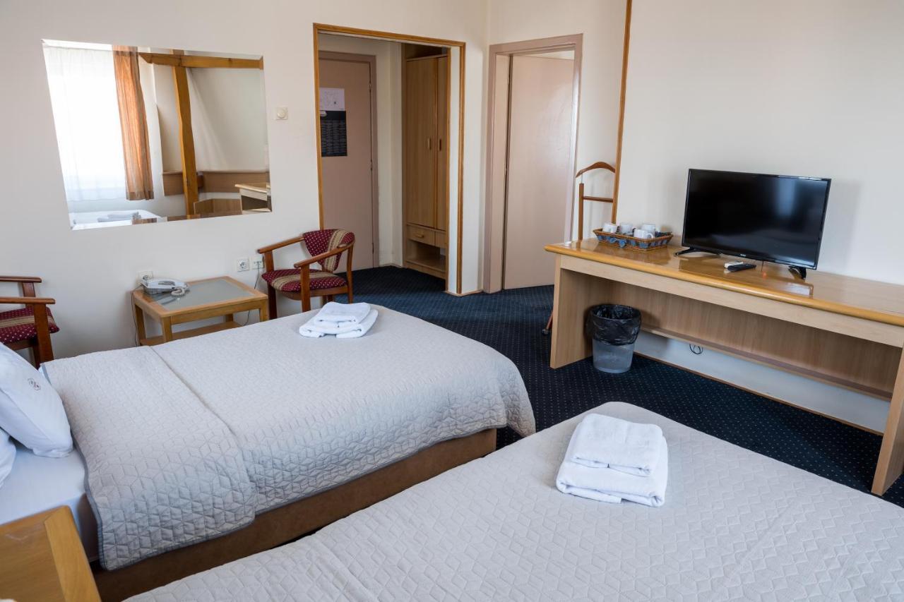 Garni Hotel Panorama Lux Ni 외부 사진