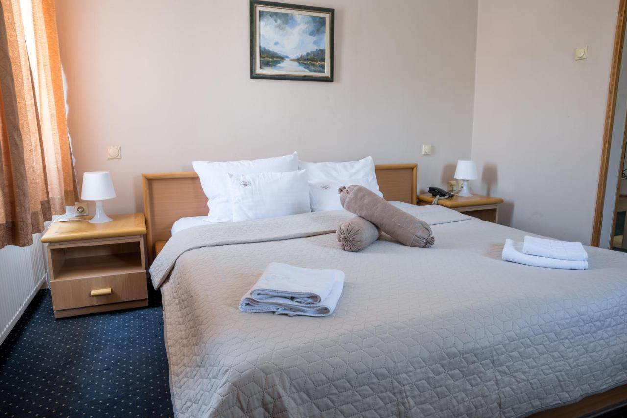 Garni Hotel Panorama Lux Ni 외부 사진