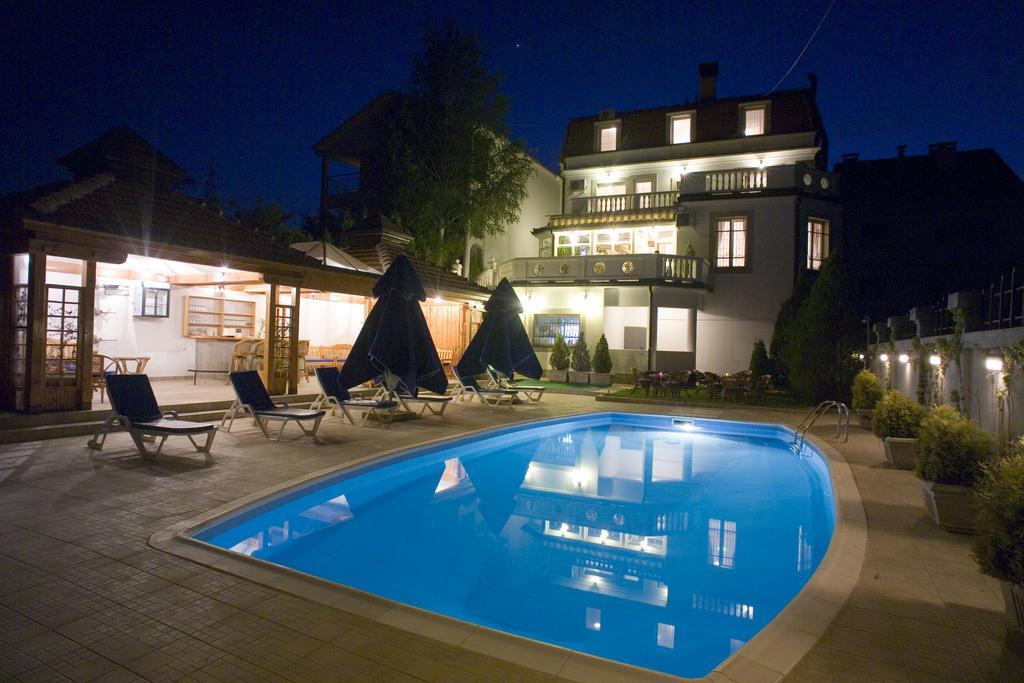Garni Hotel Panorama Lux Ni 외부 사진