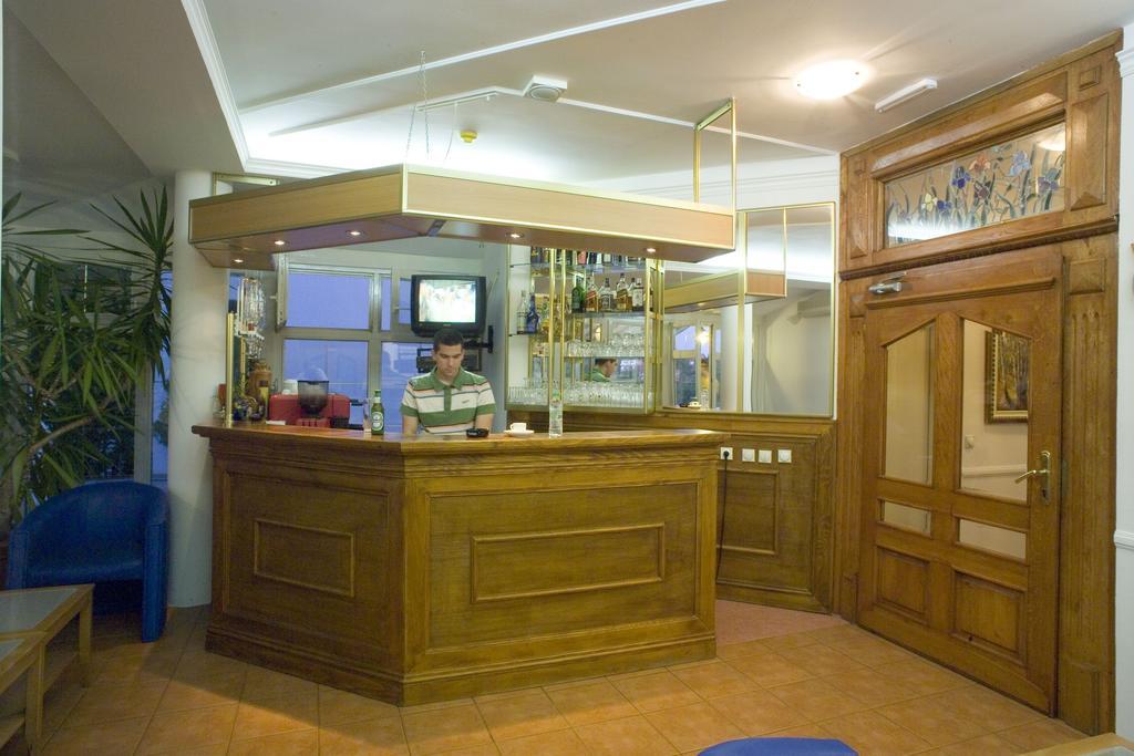 Garni Hotel Panorama Lux Ni 외부 사진