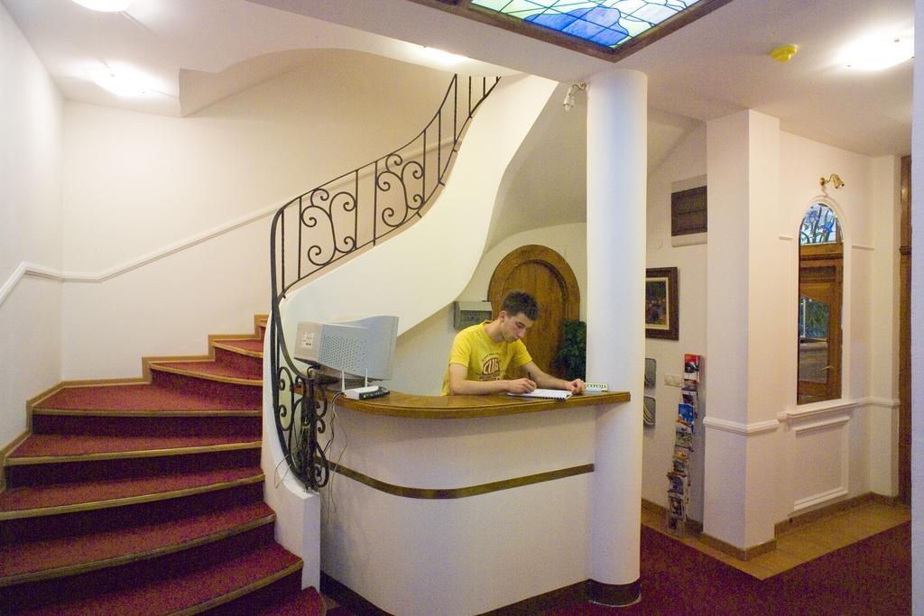 Garni Hotel Panorama Lux Ni 외부 사진