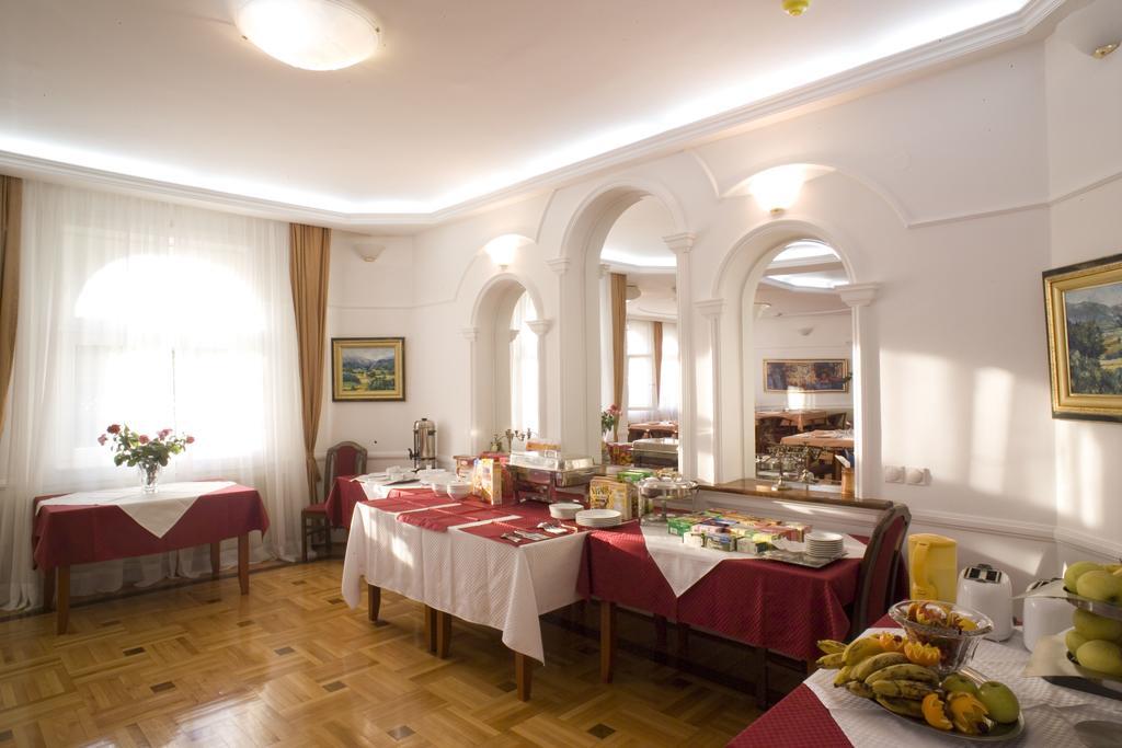 Garni Hotel Panorama Lux Ni 외부 사진