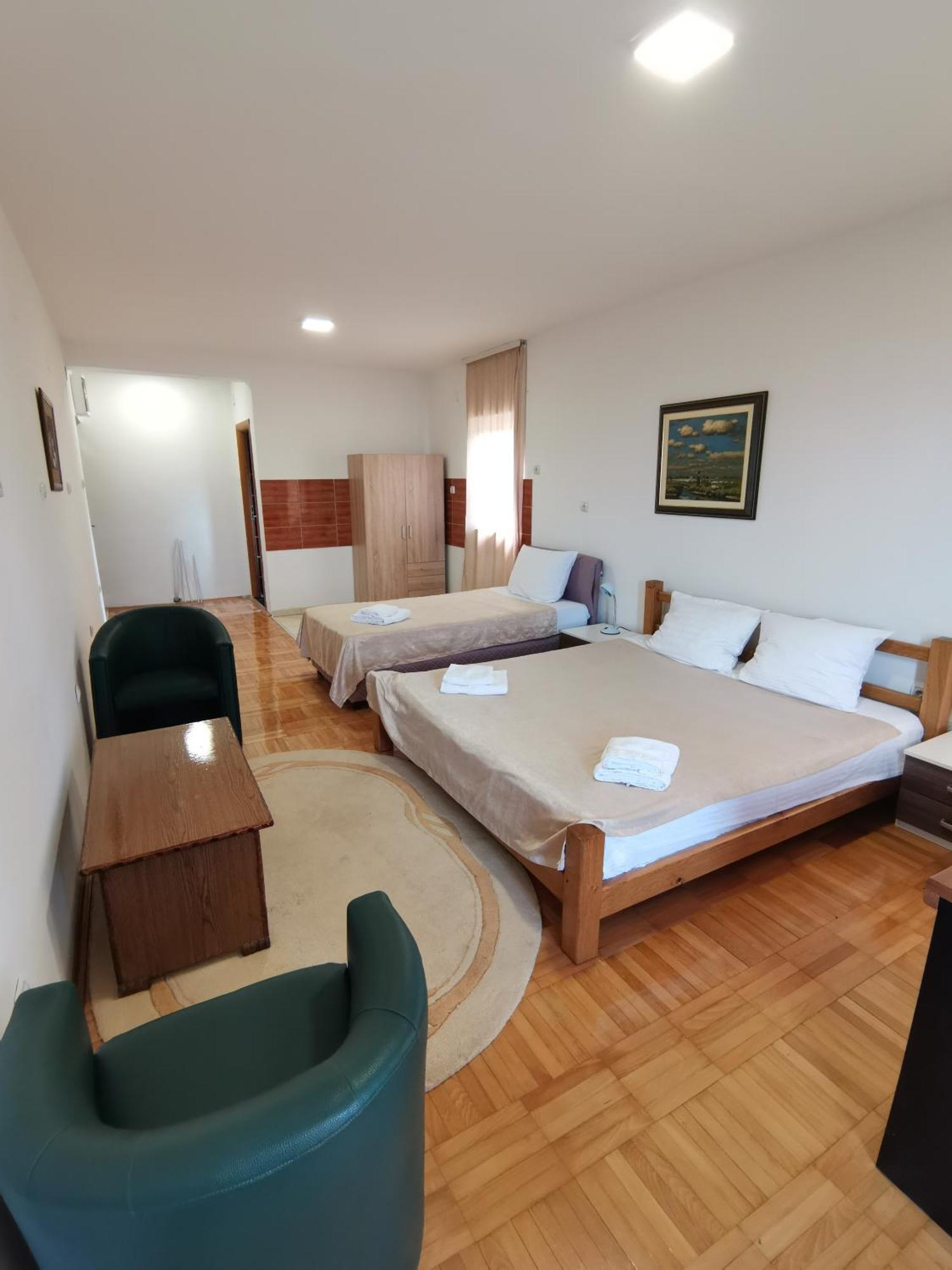Garni Hotel Panorama Lux Ni 외부 사진